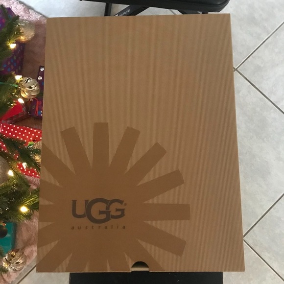 UGG Triple button Bailey boots - Picture 9 of 14